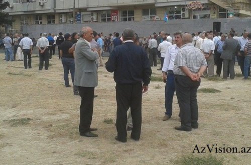 Mitinq başa çatdı - FOTOLAR (Yenilənib)