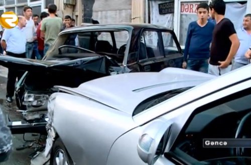 Gəncədə zəncirvari qəza olub - VİDEO+ FOTOLAR