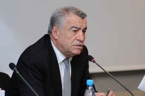 Azərbaycan yanvardan etibarən hasilatı dondurub-Natiq Əliyev