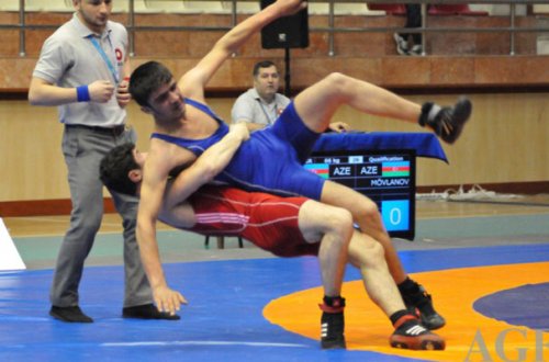 Güləşçimiz dünya çempionu oldu