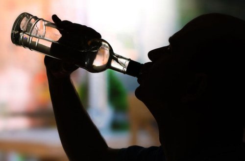 Azərbaycanda 22 minə yaxın alkoqolizm xəstəsi var