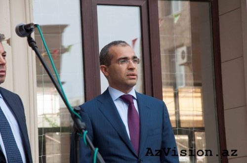 Mikayıl Cabbarov keçmiş müdirə vəzifə verdi