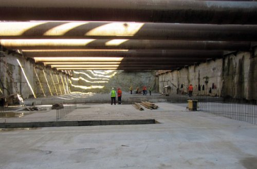 Bakıda yeni metro stansiyası tikiləcək - Fotolar