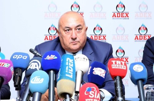 `İrəvanda keçirilən parad parodiyadır` - Nazir müavini