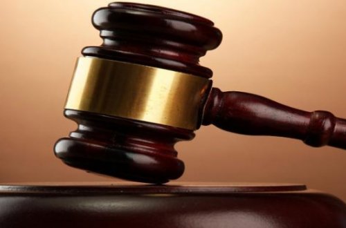 Sabiq rəisin arvadının 150 minlik dələduzluq işi - Məhkəmədə