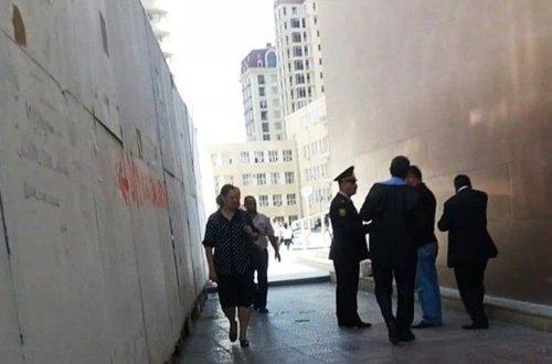 “Qara bazar”da reyd: İki nəfər saxlanıldı, biri qaçdı – VİDEO