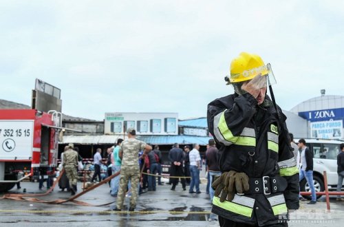 `Sədərək`də 4 mağaza yanıb - Rəsmi