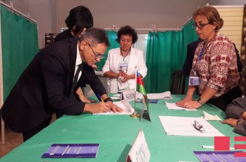 Mədət Quliyev və Ramin Quluzadə səs veriblər - FOTOLAR