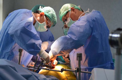 Həkimlər xəstənin sağlam böyrəyini səhvən çıxardılar - İtaliyada