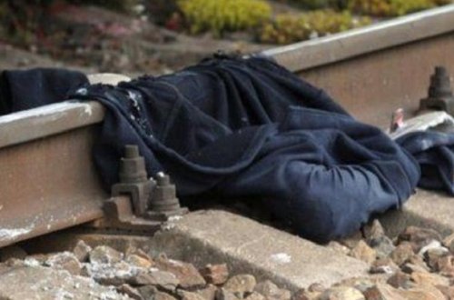 Bakıda qatar adam vurdu - Sərnişinlər yolda qaldı