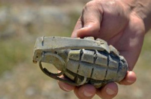 Ağstafada faciəvi hadisə - Döyüş sursatı partladı, iki əlindən oldu