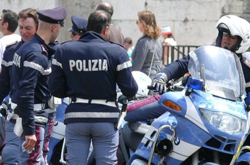 Milanda gecə klubunda partlayış - 10 yaralı