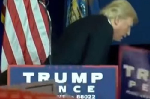 Tramp çıxış zamanı Klintonu parodiya elədi - VİDEO