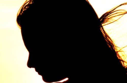 Azərbaycanda 15 yaşlı qız yoxa çıxıb — ailə şokda