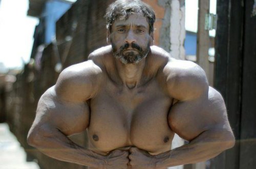 “Hulk”a bənzəmək üçün özünü bu hala saldı - Fotolar