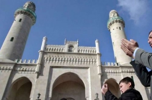 `Camaata toy eləmə deyə bilmərik...` - Dini Komitə