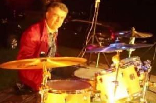 Ermənistanın yeni baş naziri baraban çaldı - VİDEO