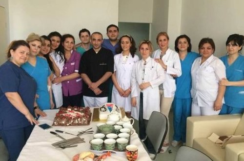 Uşaq ürək cərrahı Elnur Həsənov: “Kim istəsə bizim əməliyyatlarda iştirak edə bilər”
