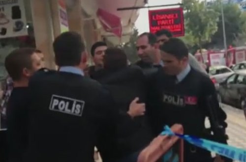 İstanbulda Polis Mərkəzi yaxınlığında partlayış: beş nəfər yaralanıb - YENİLƏNİB