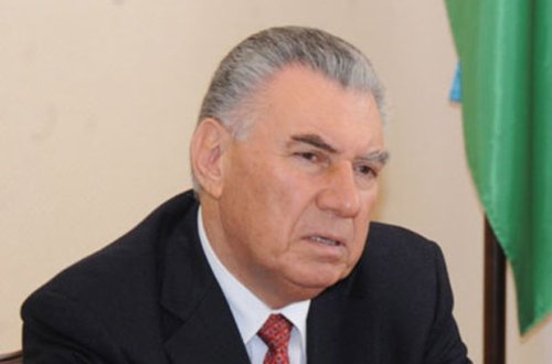 Bəzi məcburi köçkünlərə imtiyazların tətbiqi dayandırılıb - Əli Həsənov