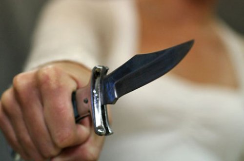 Binəqədi sakini özünü bıçaqlayaraq öldürüb