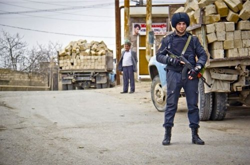 Polis Nardaranda silah əməliyyat keçirdi - FOTOLAR