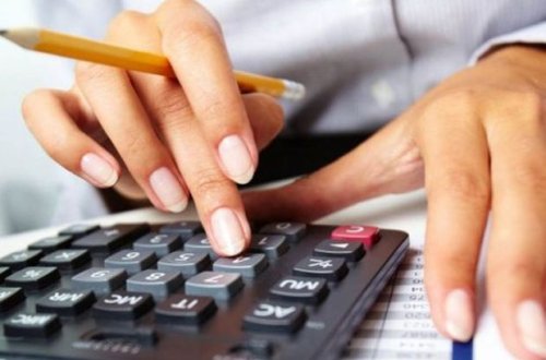 Bakıda işləyənlərin sayı və orta aylıq maaşı açıqlanıb