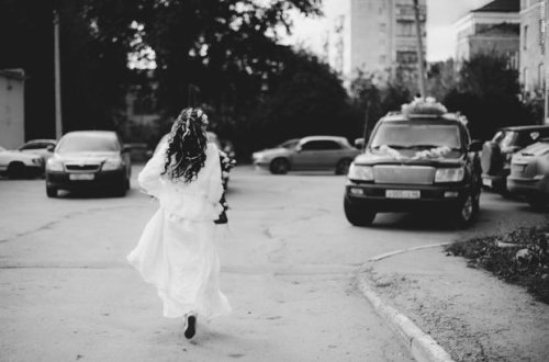 Cəlilabadda şoka düşən gəlin evdən qaçdı – VİDEO