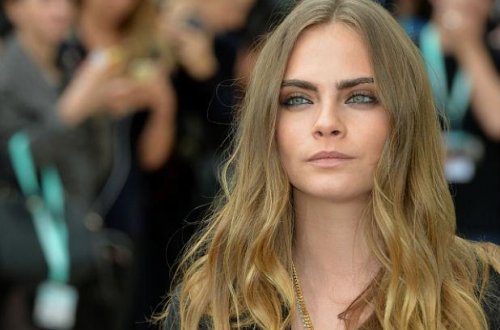 Onu bir də makiyajsız görün - FOTOLAR