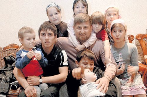 Ramazan Kadırov 12-ci dəfə ata oldu