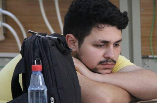 İntihar edən tələbənin dostları ayağa qalxdılar: 