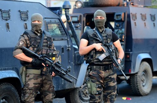 Türkiyədə 2 terroçu-kamikadze öldürüldü