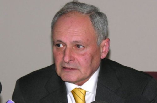 Oqtay Şirəliyev qriplə bağlı əmr imzaladı