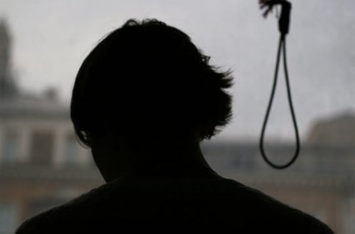 Şamaxıda 21 yaşlı qız intihar etdi