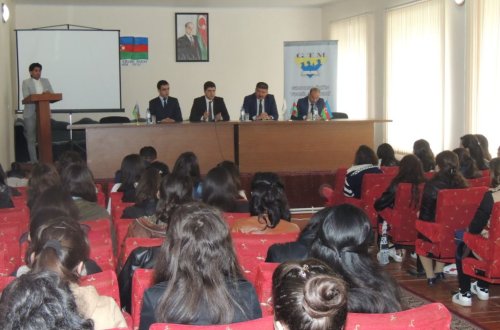 Gənclər üçün Təhsil Mərkəzi  “Multikultural marafon” kampaniyasına start verdi - FOTOLAR