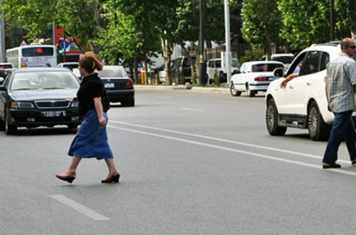 Qaydanı pozan piyadalar cərimələnəcəklər — VİDEO