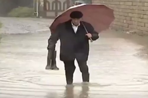 Lənkəranı su basıb - Video