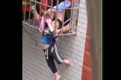 Möcüzə nəticəsində sağ qalan uşaq - Valideyn diqqətsizliyi... - VİDEO