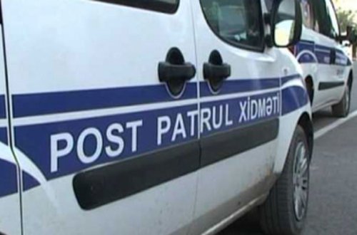 Bakıda polis avtomobili qəzaya düşdü