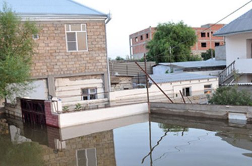 Cənub rayonlarını su basıb - Şimalda sel təhlükəsi