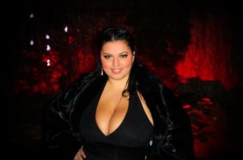 Azərbaycanlı qız: “Erotik çəkilişlərdən həzz alıram” - FOTOLAR (18+)