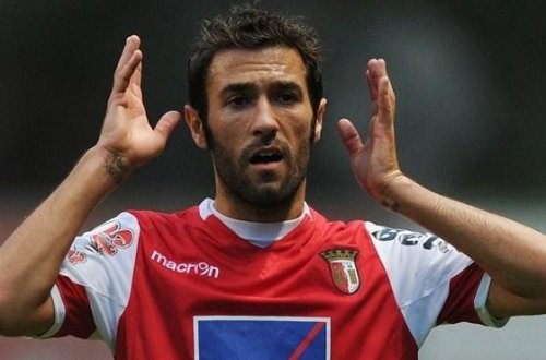 Portuqaliyalı futbolçu karyerasını bitirdi