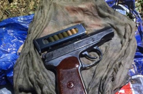 Sumqayıt qəbiristanlığında basdırılmış silah tapıldı - FOTOLAR