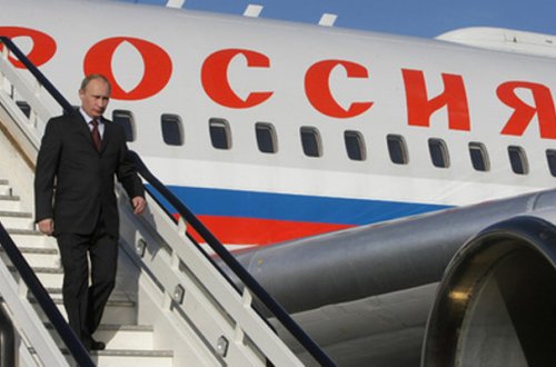 Putin Hindistana gedib