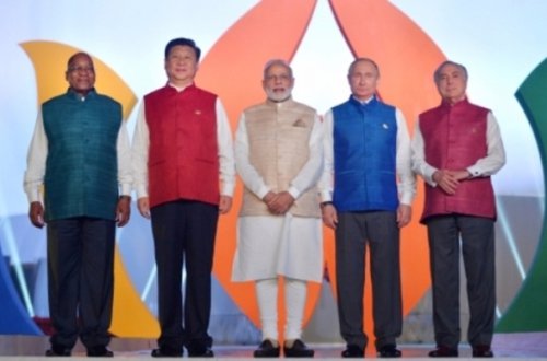 Hindistanda BRİCS sammiti başladı