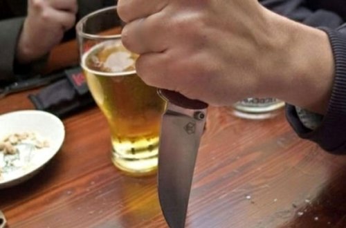 Yeyib-içdilər - Biri digərini öldürdü