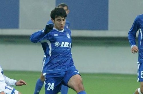 Dörd oyunda üç cəzalı