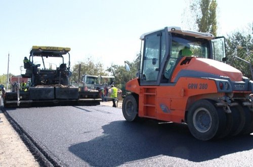 Sabirabadda 10 yaşayış məntəqəsini birləşdirən yol tikilir- FOTOLAR