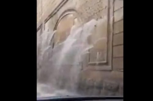 Bakıda hələ belə olmamışdı: Yağış körpünü 