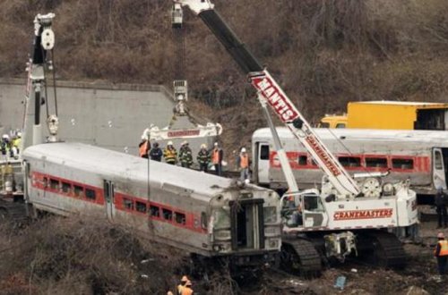 Tiflisdən Bakıya hərəkət edən qatarda QƏZA: 4 vaqon aşdı 